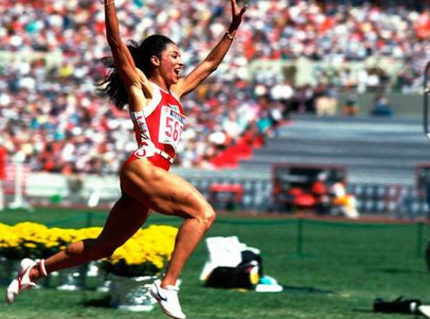 El record de los 100 metros femenino - El Gurú del deporte